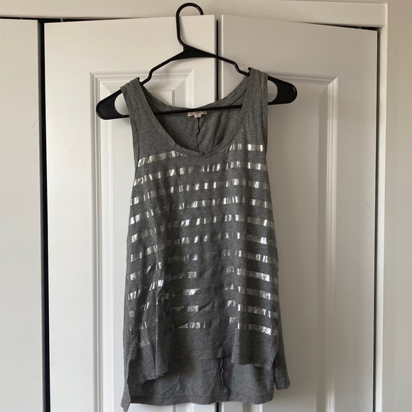 GAP Tops - Grey tank top, size small